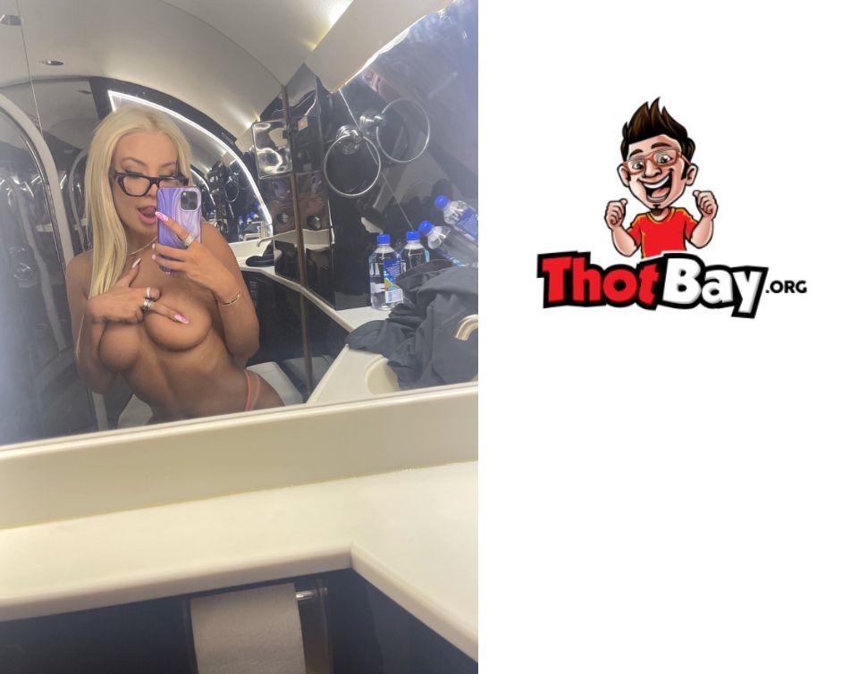 Tana Mongeau nude pics