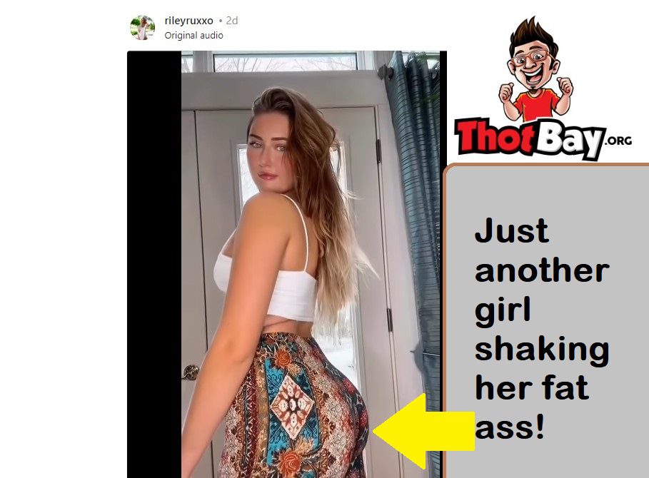 girl shaking her butt
